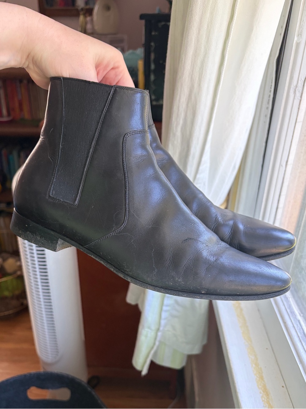 Saint Laurent Paris Wyatt Boots sz 37
